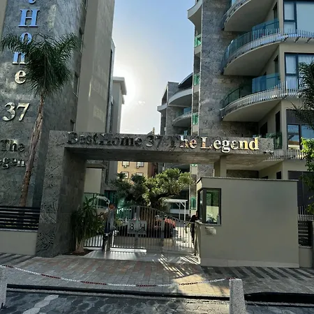 公寓 The Legend *